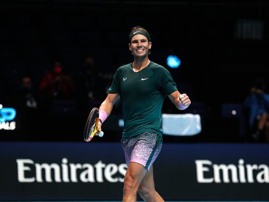 Rafael Nadal ousts Stefanos Tsitsipas in 3 sets to advance at ATP Finals