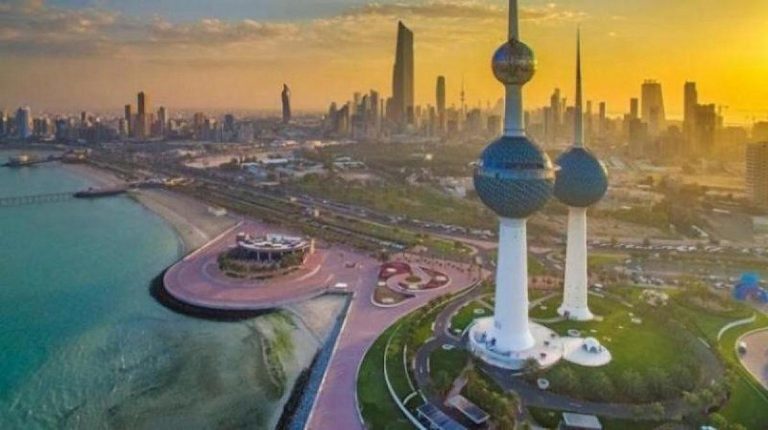 زلزال بقوة 4.4 درجة جنوب غرب الكويت