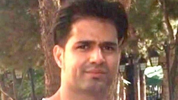 تدهورت صحته بسبب التعذيب.. وفاة السجين الإيراني بهنام محجوبي