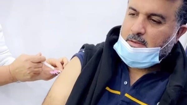 آخر فيديو للفنان الكويتي البلام أثناء تلقيه الجرعة الأولى من لقاح كورونا