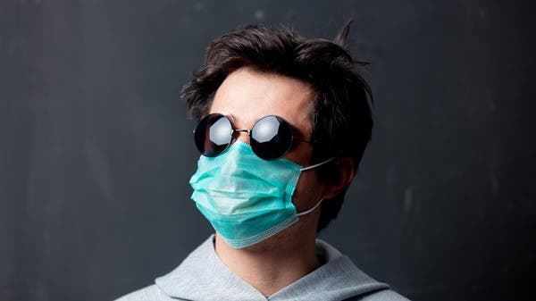 شركة بريطانية تطور نظارة خارقة.. ترى ما خلفك دون التفات