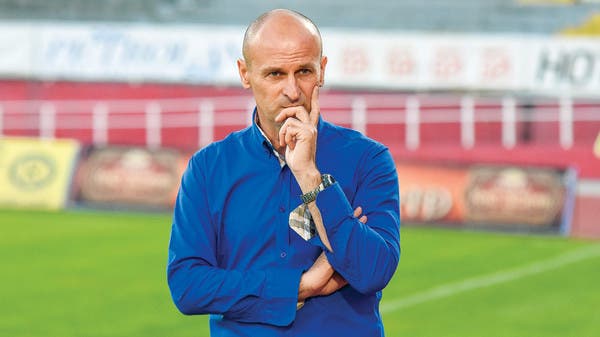 الباطن يعلن تعاقده مع الصربي ألكسندر