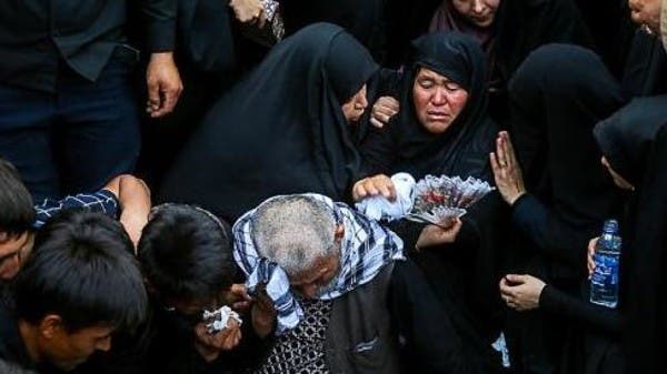 المصير البائس لأسرة مقاتل أفغاني دافع عن الأسد حتى الموت