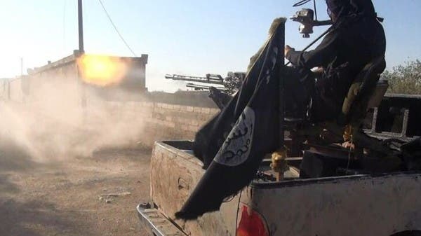 أكبر عملية خطف.. داعش يباغت 19 شخصاً وسط سوريا
