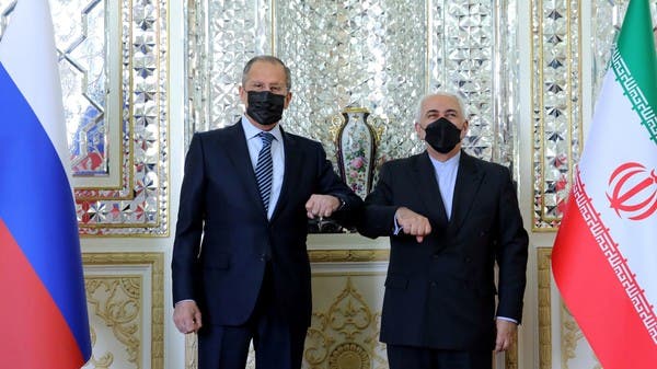 ظريف ينفي رغبة إيران في الحرب ويندد بعقوبات واشنطن