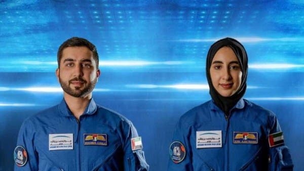 الإمارات تختار رائدي فضاء جديدين بينهما شابة