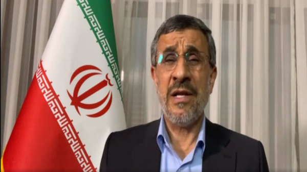 أحمدي نجاد للعربية: السعودية وإيران إخوة وجيران.. وعليهما التعاون